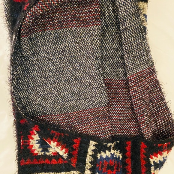 SOLD ✔️ SALE INFINITY SCARF ❣️ - Picture 3 of 3